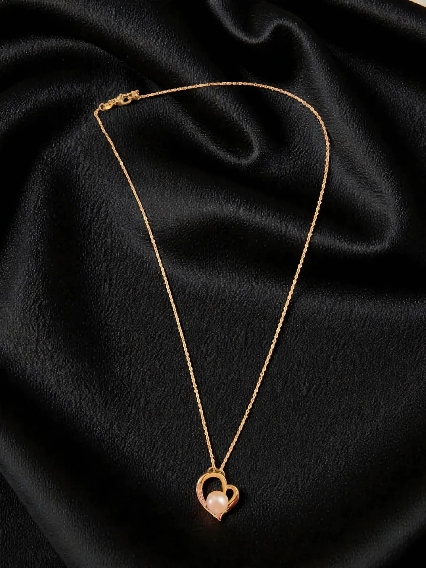 Gold Open Heart Pearl Pendant Necklace